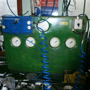 Munkahengerek nyomáspróbája 6 Bar nyomáson