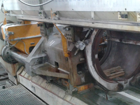 A présgép egy része